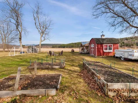 325 South Street Poultney VT 05764