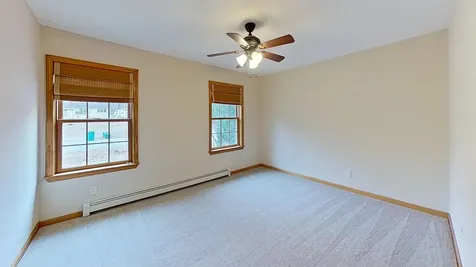 21 Pine Street Fremont NH 03044