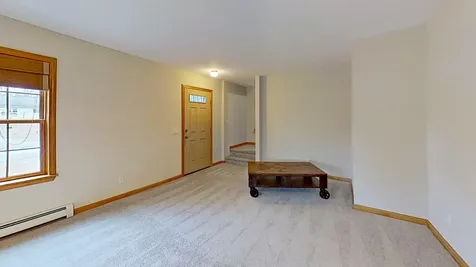 21 Pine Street Fremont NH 03044