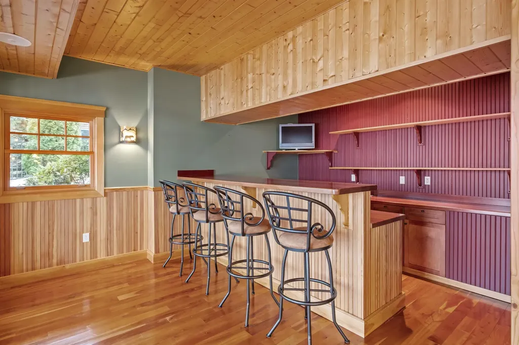 72 Timber Ridge Road Alton NH 03810