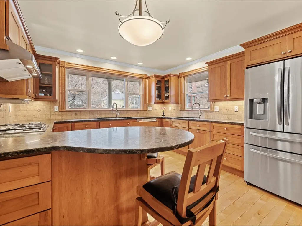 16 Summer Street Montpelier VT 05602