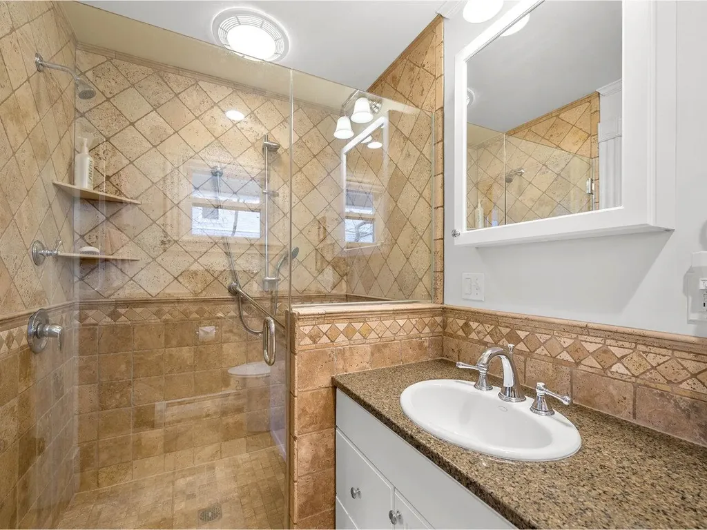 16 Summer Street Montpelier VT 05602