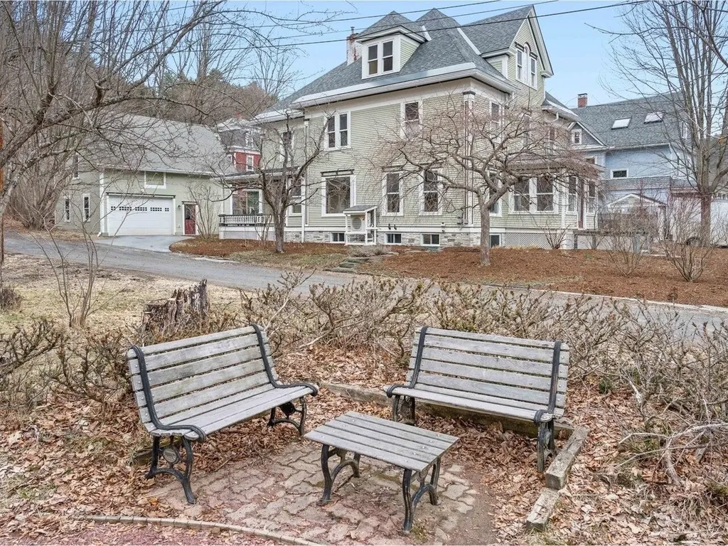 16 Summer Street Montpelier VT 05602