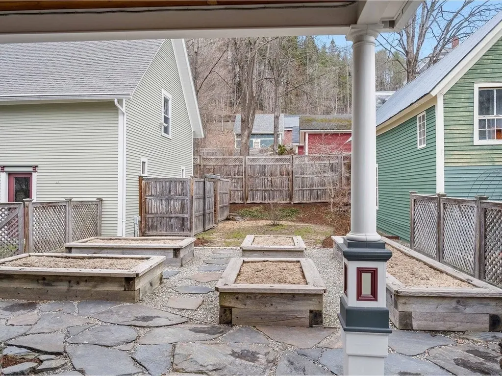 16 Summer Street Montpelier VT 05602