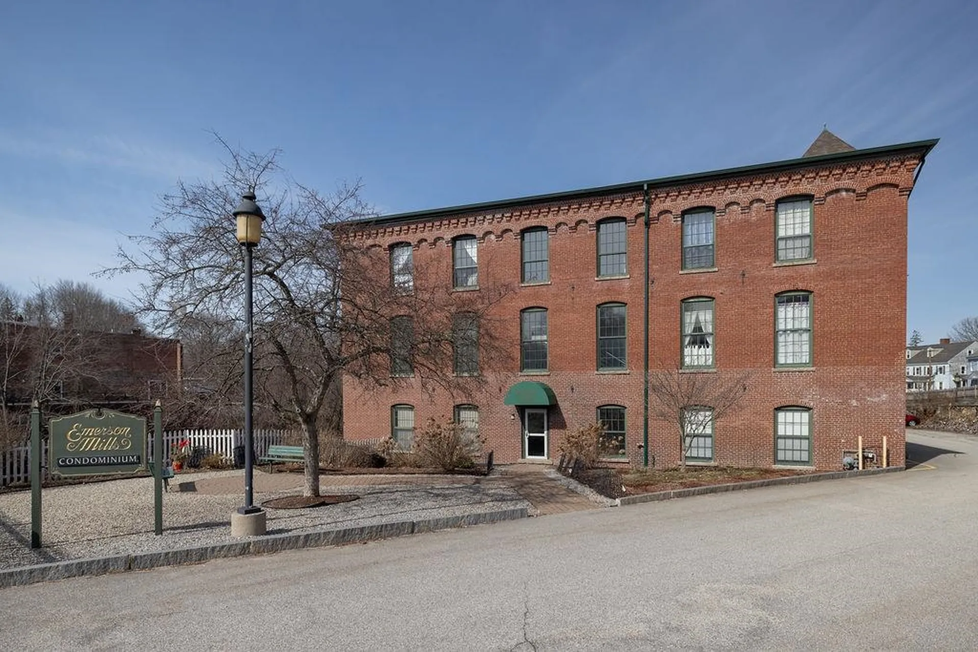 100 Main Street Pembroke NH 03275