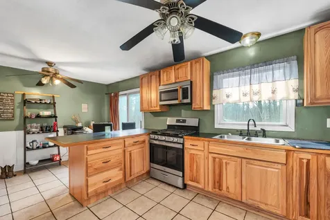 610 Washington Street Barrington NH 03825