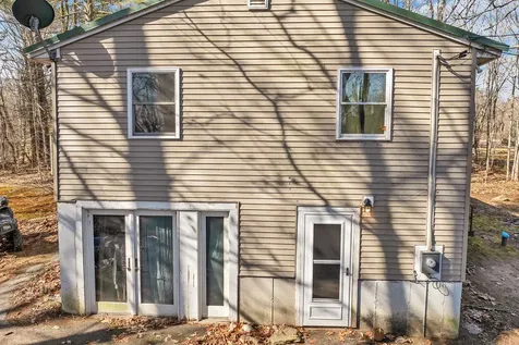 610 Washington Street Barrington NH 03825