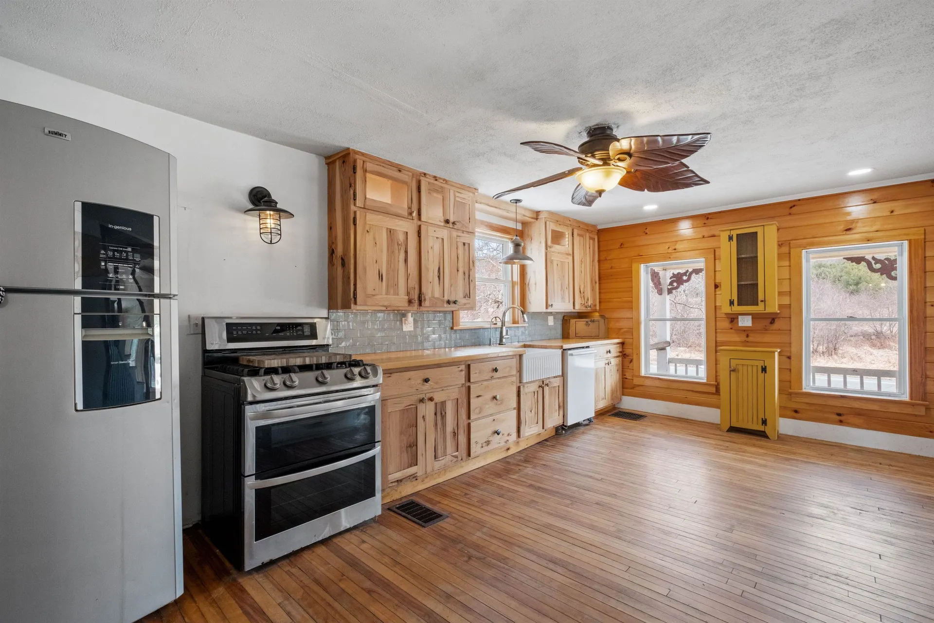 573 Route 25c Piermont NH 03779