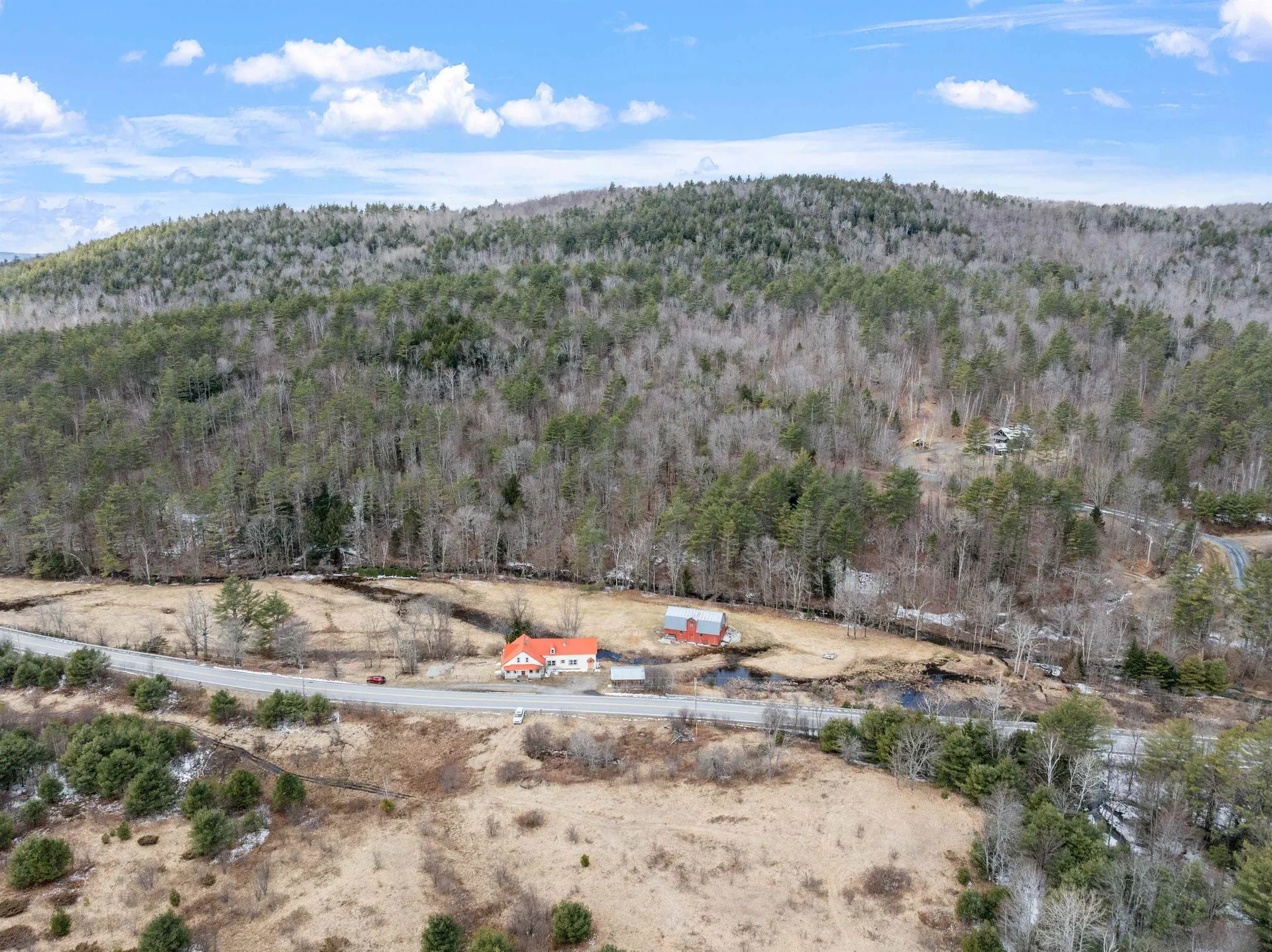 573 Route 25c Piermont NH 03779