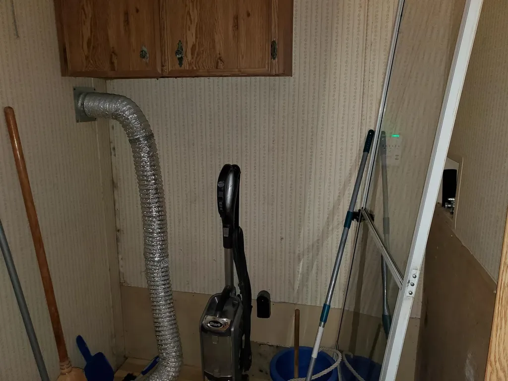 8 Hewitt Drive Enfield NH 03748