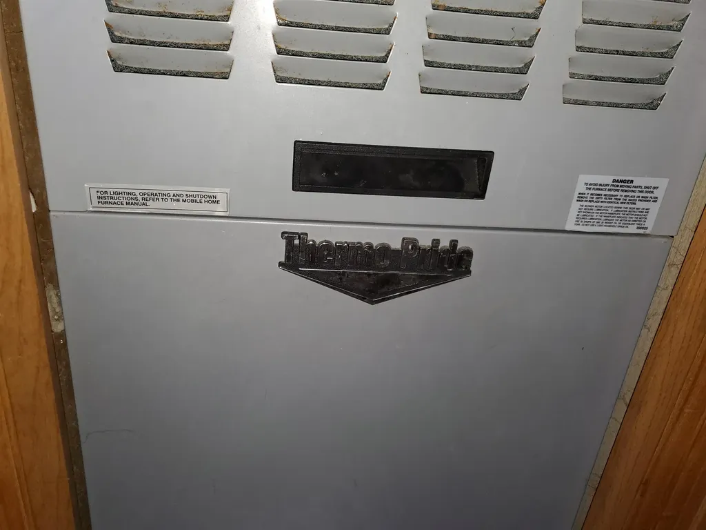 8 Hewitt Drive Enfield NH 03748