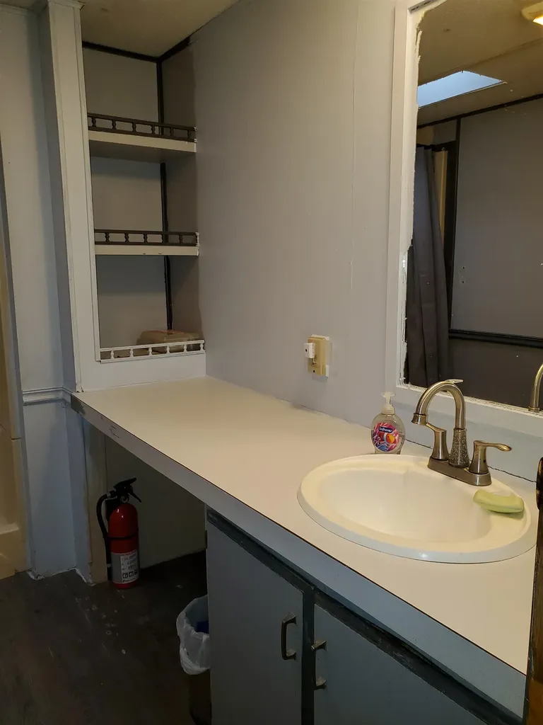 8 Hewitt Drive Enfield NH 03748