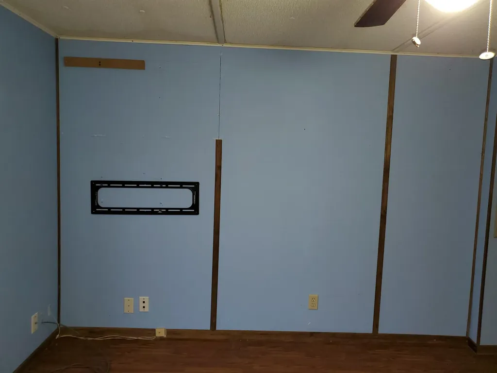 8 Hewitt Drive Enfield NH 03748