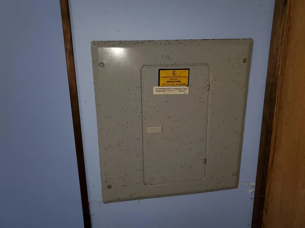 8 Hewitt Drive Enfield NH 03748