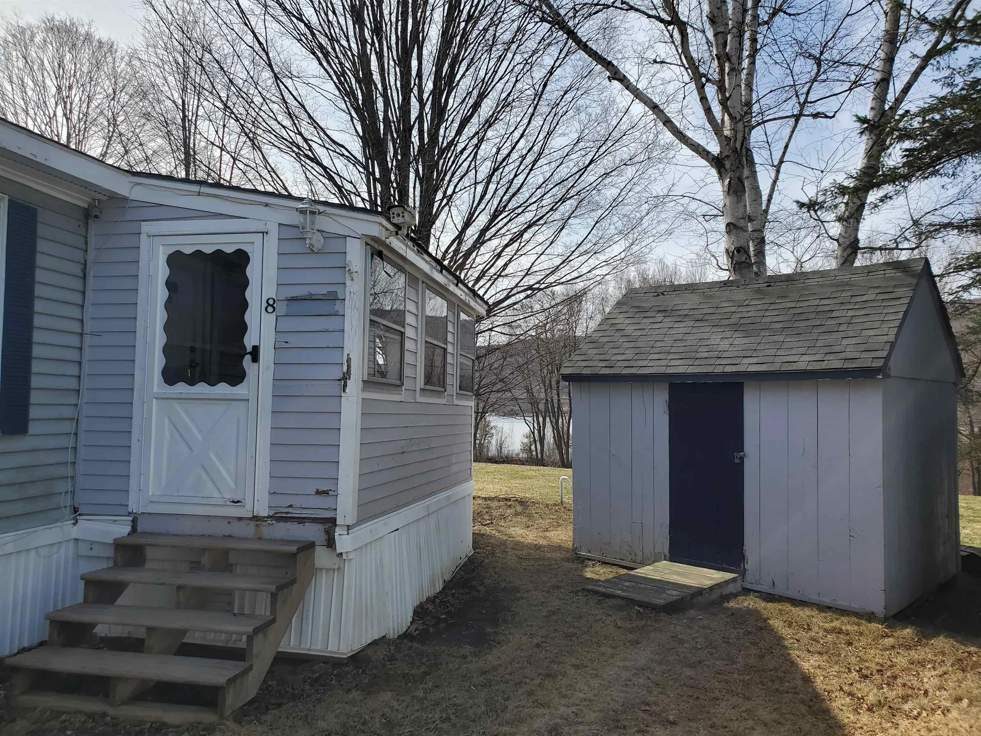 8 Hewitt Drive Enfield NH 03748