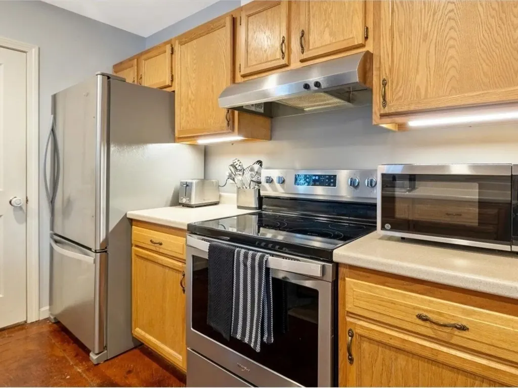 93 Park Street Essex Junction VT 05452