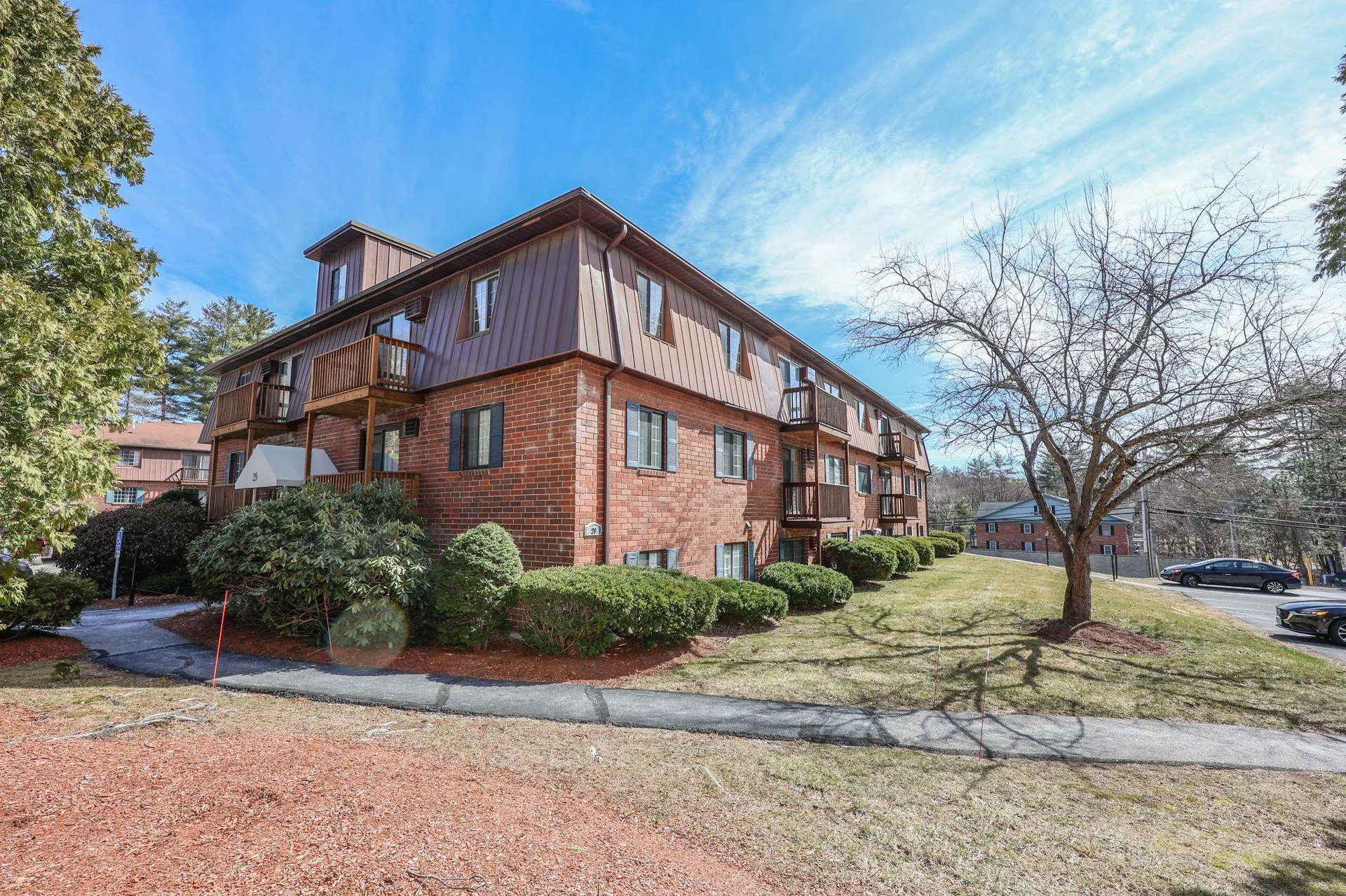 29 Old Hackett Hill Road Manchester NH 03102