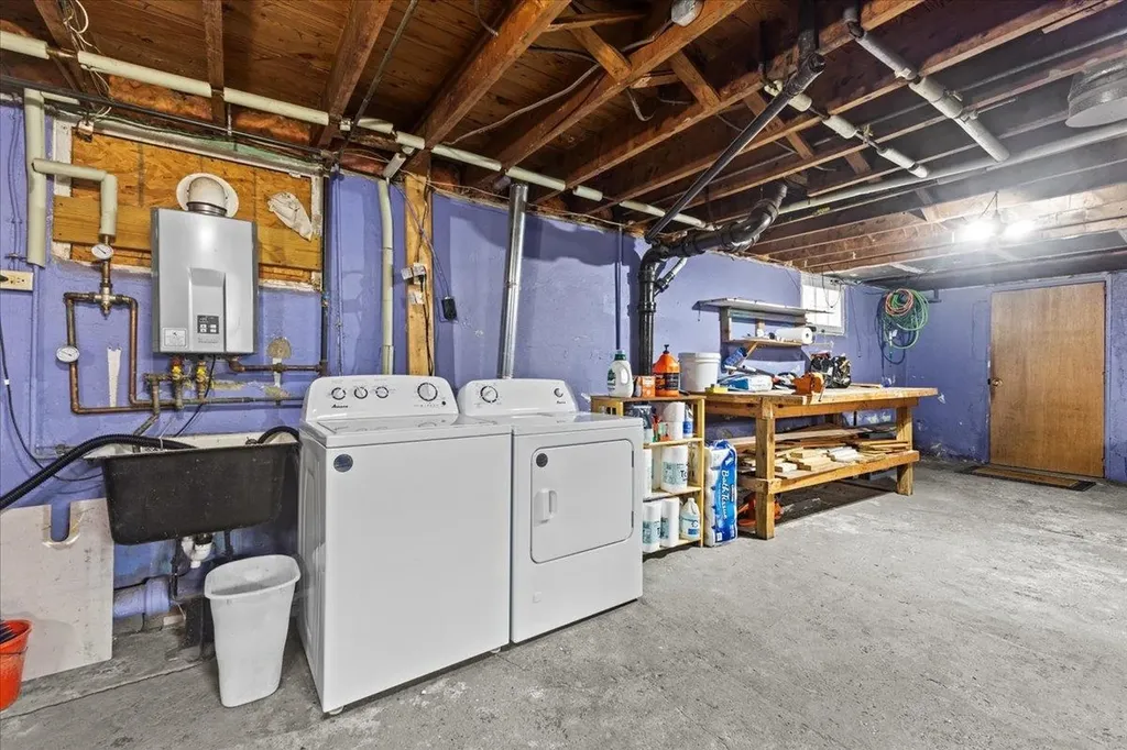 48 Upper Newton Street St. Albans City VT 05478