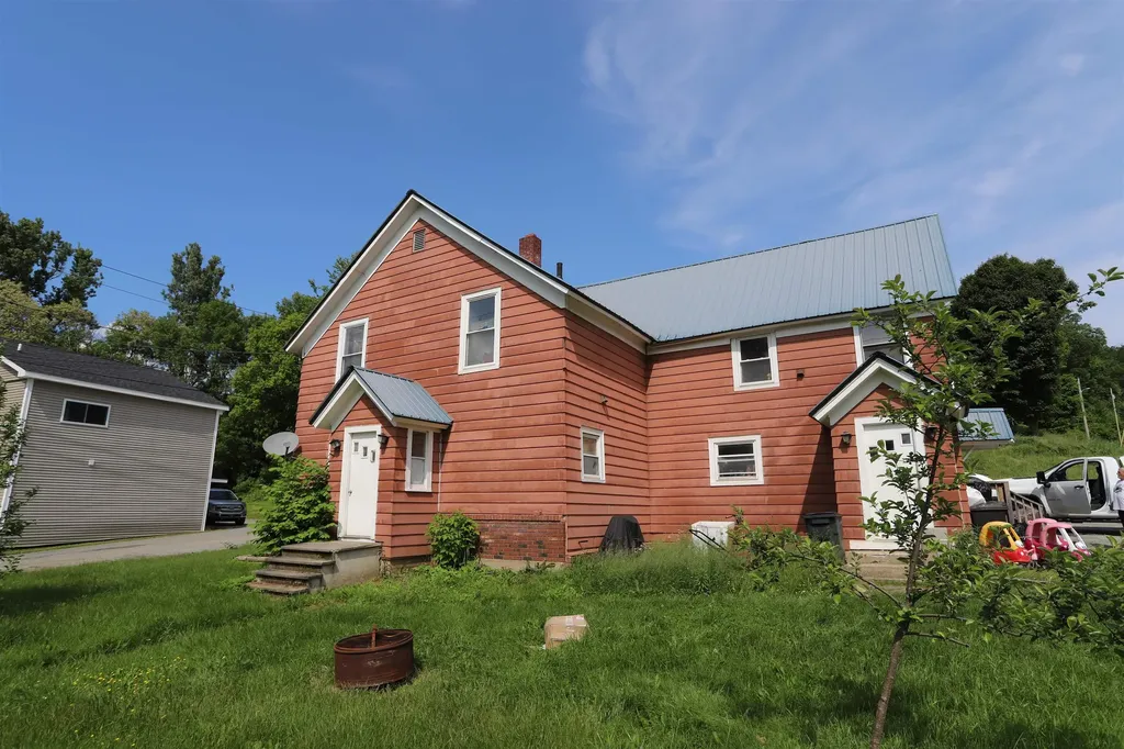 14 Fairview Street Newport City VT 05855