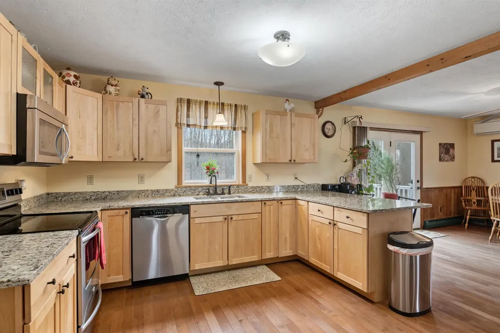 33 Little County Road St. Albans Town VT 05478