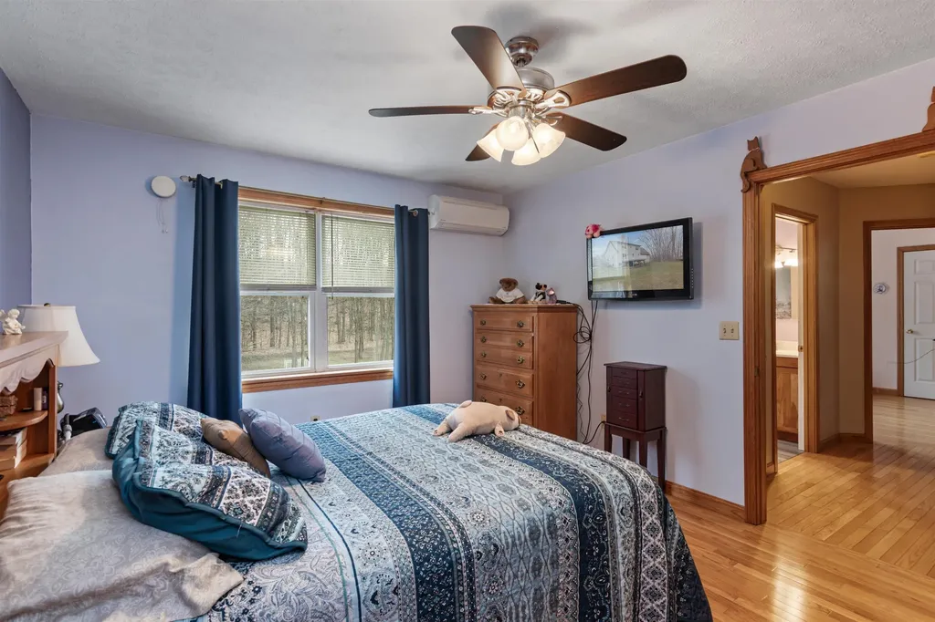 33 Little County Road St. Albans Town VT 05478