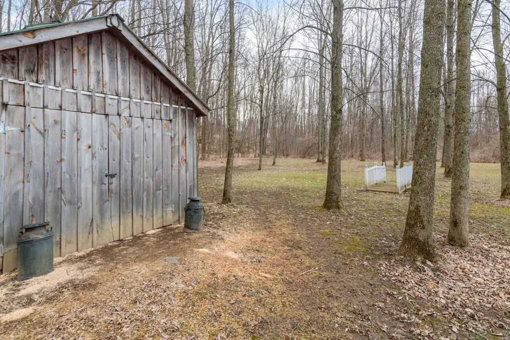 33 Little County Road St. Albans Town VT 05478