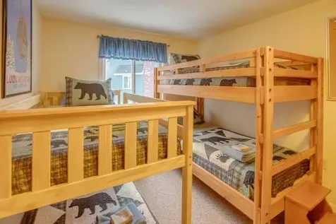 14 Adams Drive Woodstock NH 03262