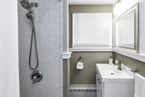 3 Paul Avenue Laconia NH 03246