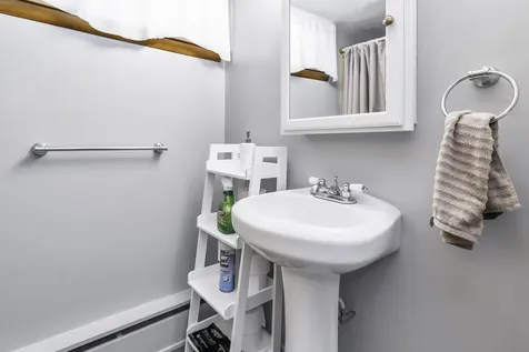 3 Paul Avenue Laconia NH 03246