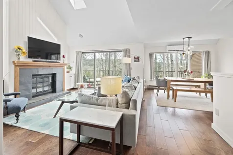 1140 Murphys Road Hartford VT 05059