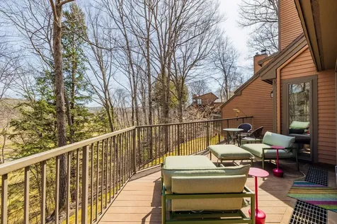 1140 Murphys Road Hartford VT 05059