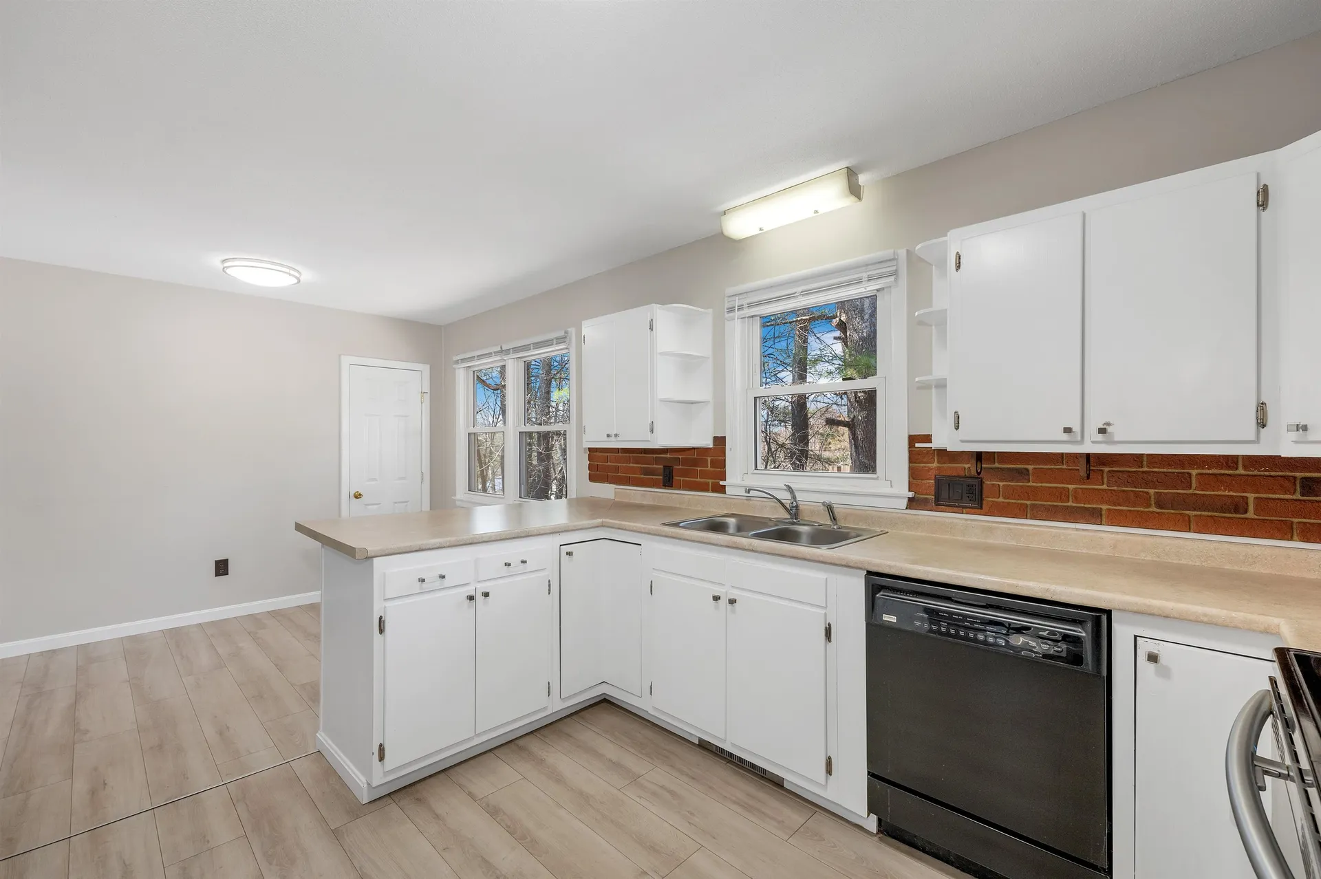 340 Hoyt Road Gilford NH 03249