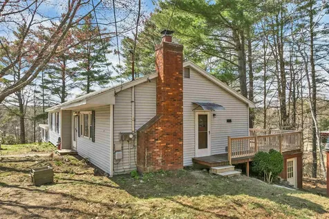 340 Hoyt Road Gilford NH 03249