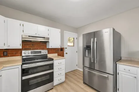 340 Hoyt Road Gilford NH 03249