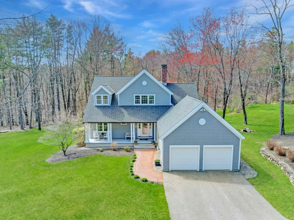 95 Highland Road South Hampton NH 03827