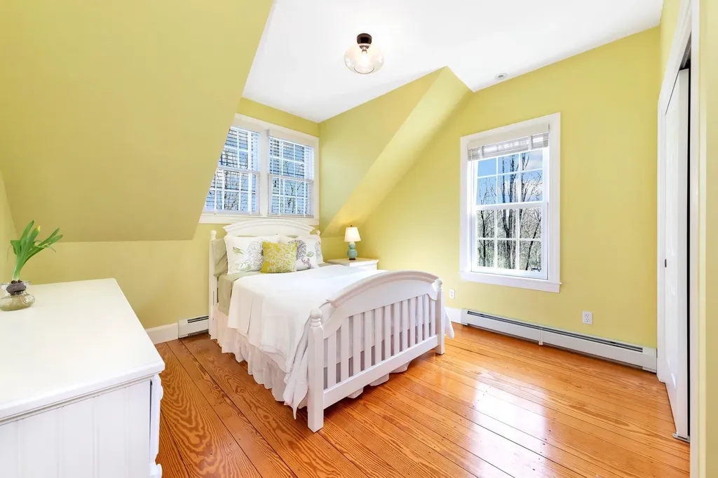 95 Highland Road South Hampton NH 03827