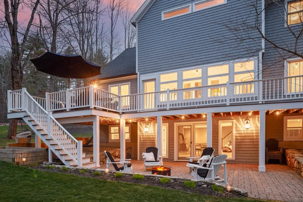 95 Highland Road South Hampton NH 03827