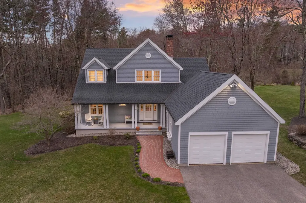 95 Highland Road South Hampton NH 03827