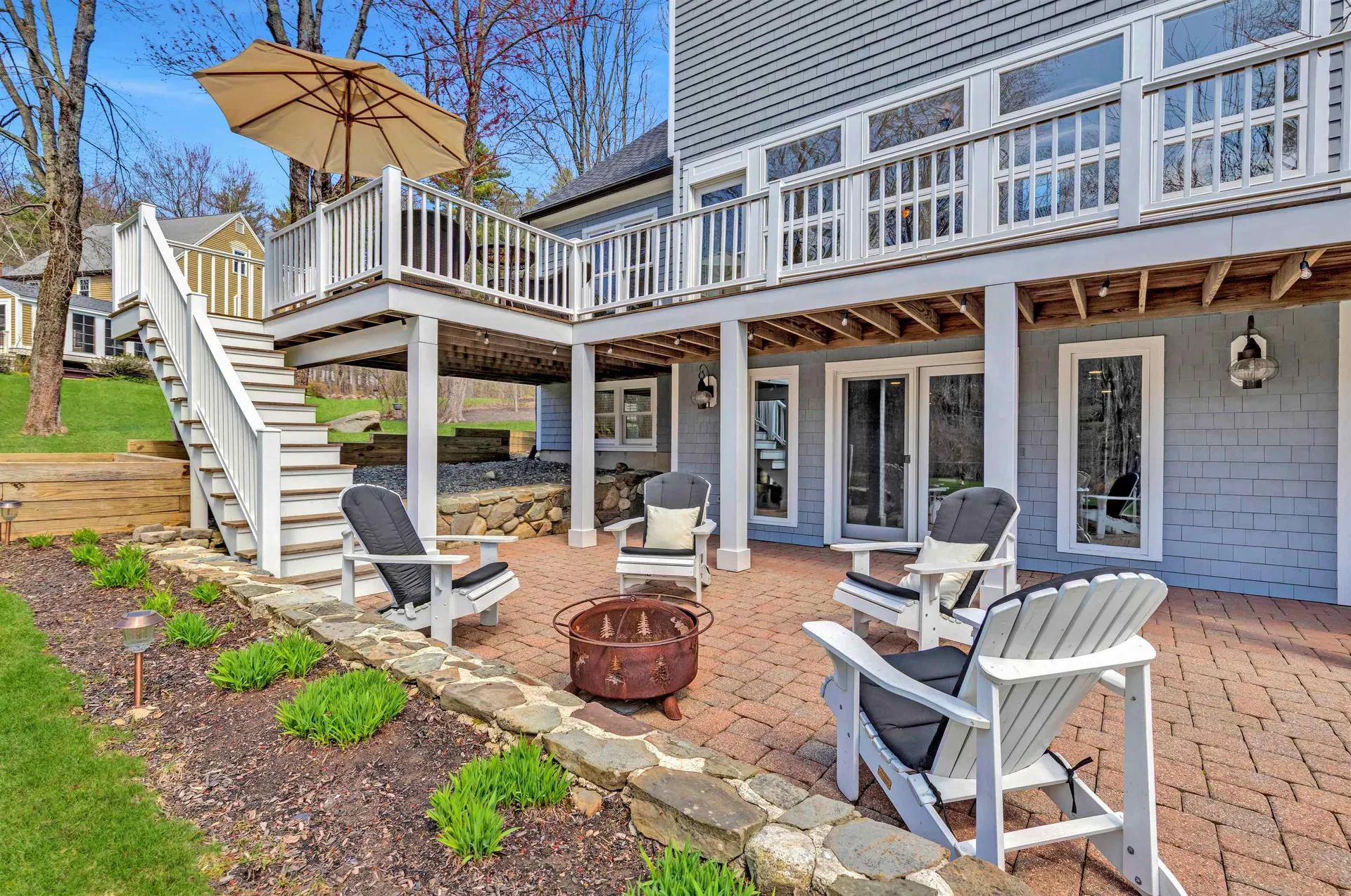 95 Highland Road South Hampton NH 03827