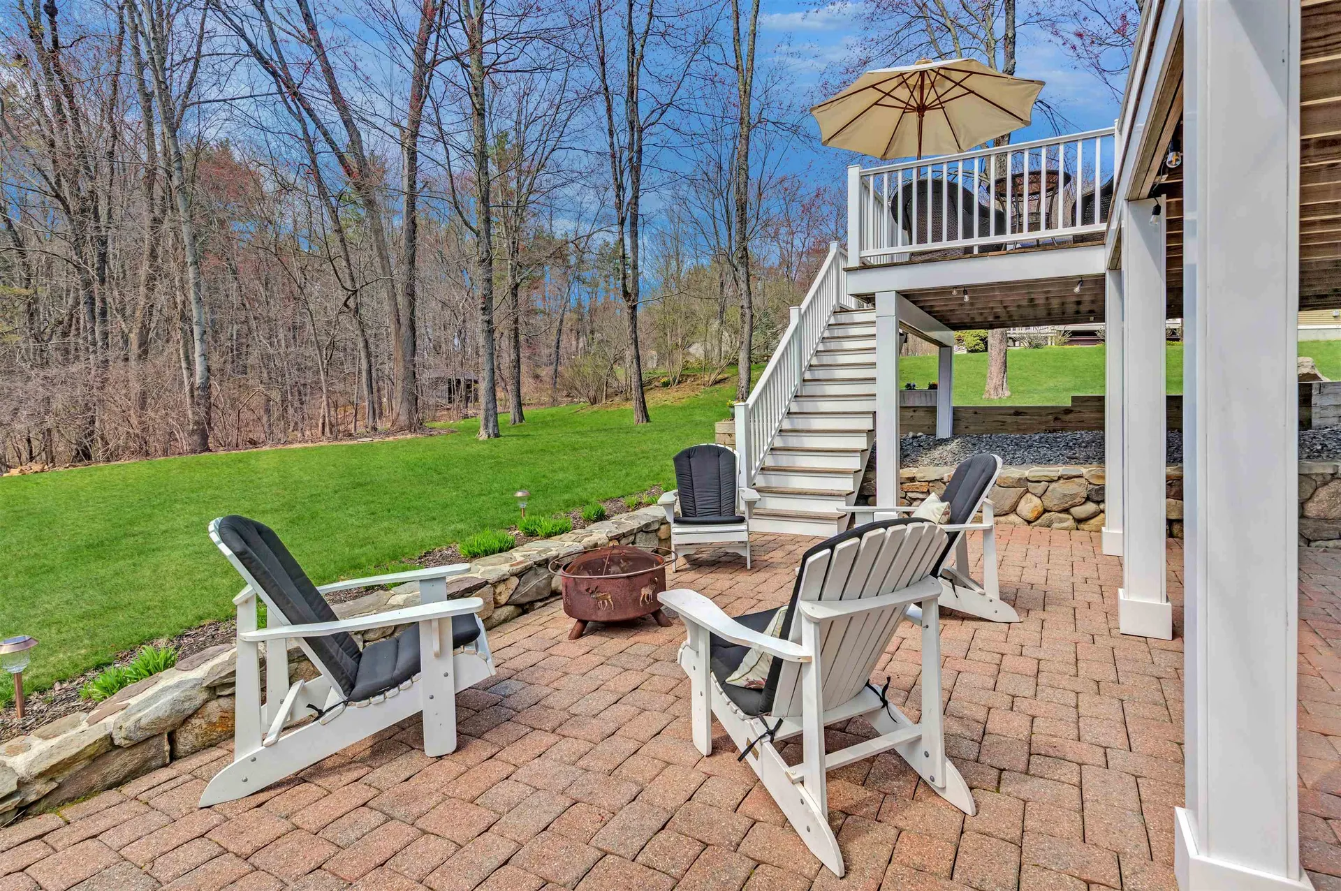 95 Highland Road South Hampton NH 03827