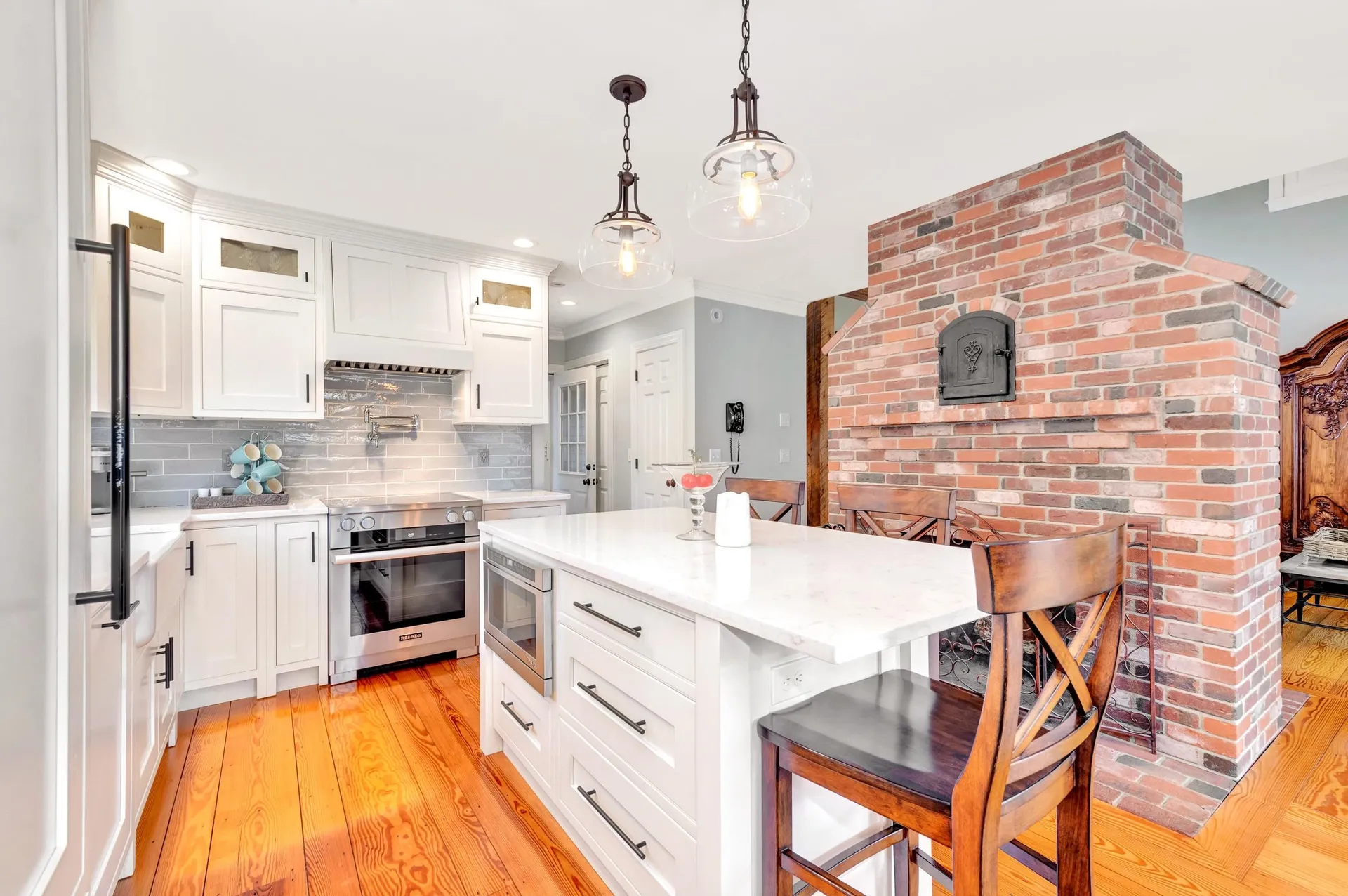 95 Highland Road South Hampton NH 03827