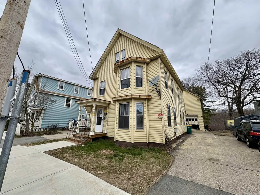 161 N Main Street Rochester NH 03867