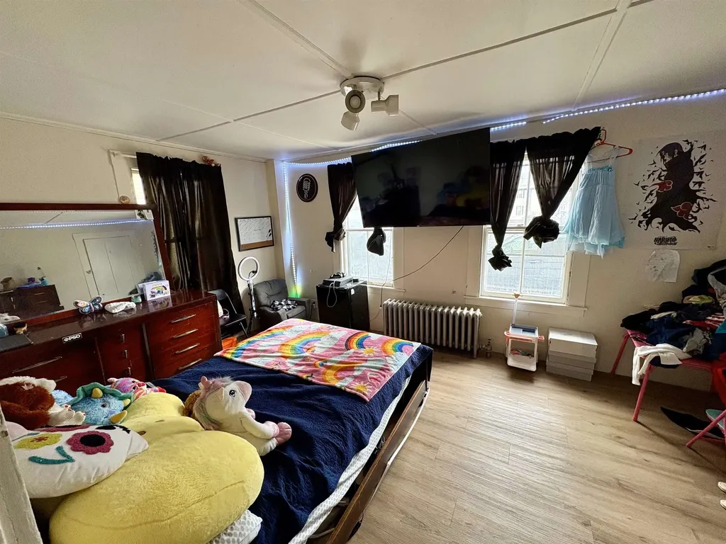 161 N Main Street Rochester NH 03867