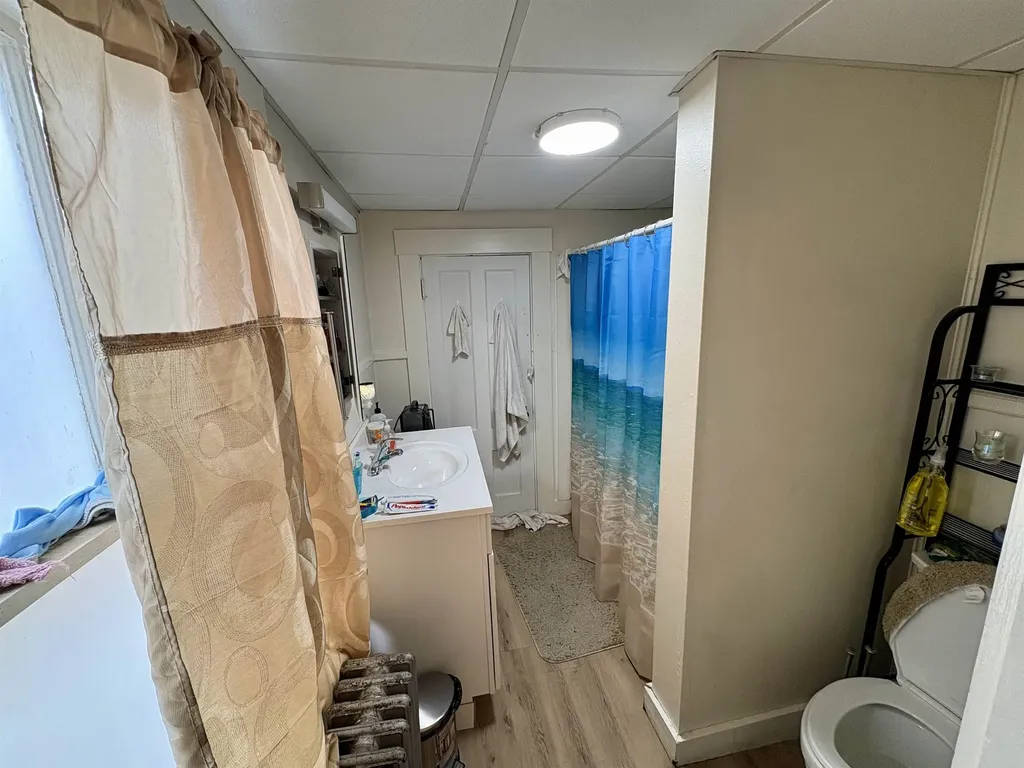 161 N Main Street Rochester NH 03867