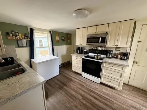 161 N Main Street Rochester NH 03867