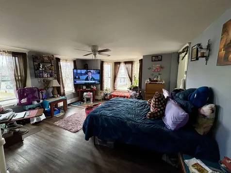 161 N Main Street Rochester NH 03867