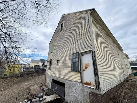 161 N Main Street Rochester NH 03867