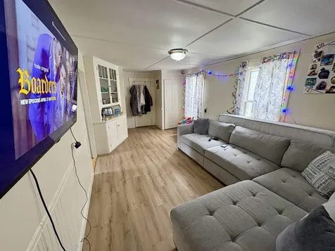 161 N Main Street Rochester NH 03867