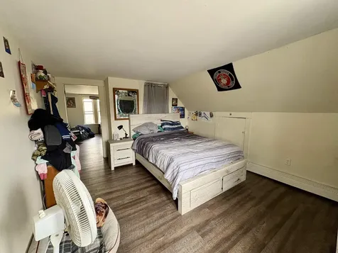 161 N Main Street Rochester NH 03867