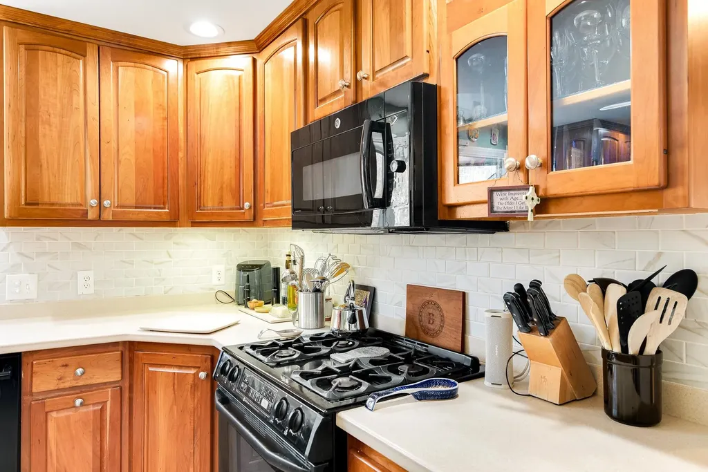 23 Langdale Drive Hampton NH 03842